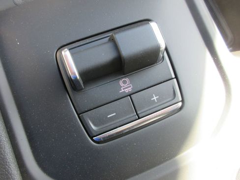 New 2026 GMC Sierra 3500 AT4 AWD/4WD image 19