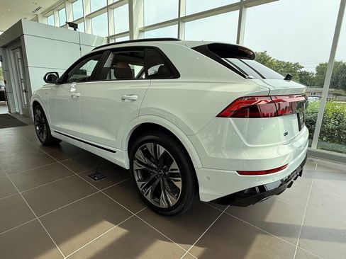 New 2025 Audi Q8 Premium Plus image 2