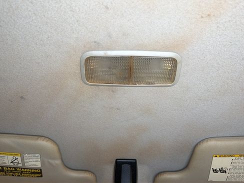 Used 2011 Toyota FJ Cruiser 2WD w/ Upgrade Pkg image 33