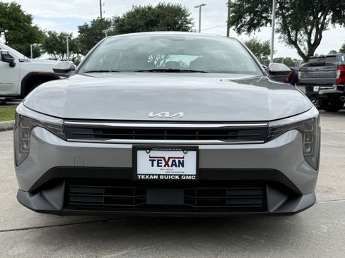 Used 2025 Kia K4 image 14