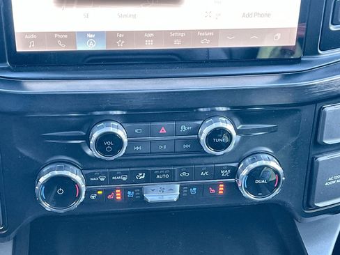 New 2026 Ford F250 Lariat w/ Black Appearance Package image 21