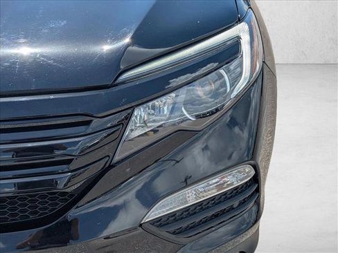 Used 2016 Honda Pilot Elite image 9