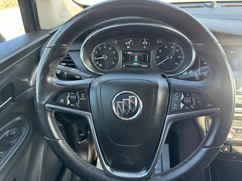 Used 2018 Buick Encore Preferred image 44