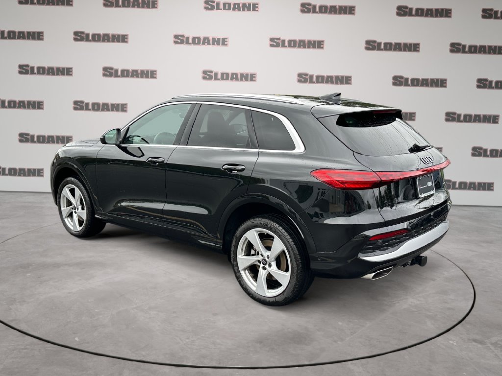 Certified 2025 Audi Q5 Premium w/ Premium Plus AWD/4WD image 3