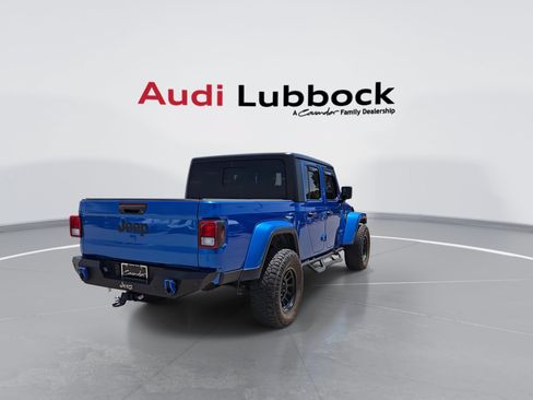 Used 2023 Jeep Gladiator Sport AWD/4WD image 8
