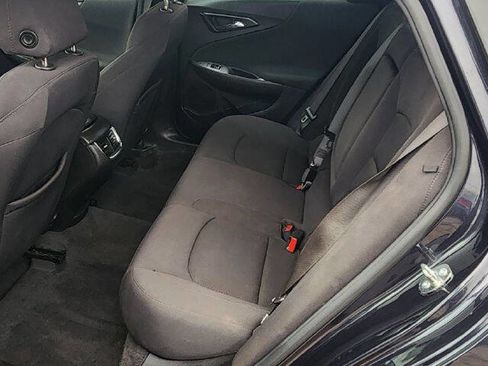 Used 2022 Chevrolet Malibu LT FWD image 11