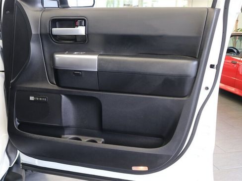 Used 2021 Toyota Sequoia Nightshade w/ Safety & Convenience Package AWD/4WD image 59