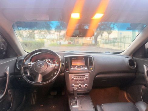 Used 2010 Nissan Maxima 3.5 SV w/ Sport Pkg image 13