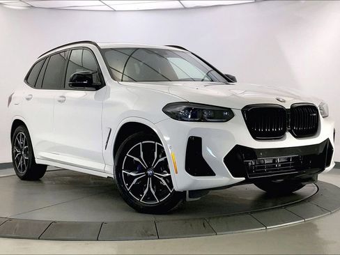 Used 2024 BMW X3 M40i w/ Premium Package image 33