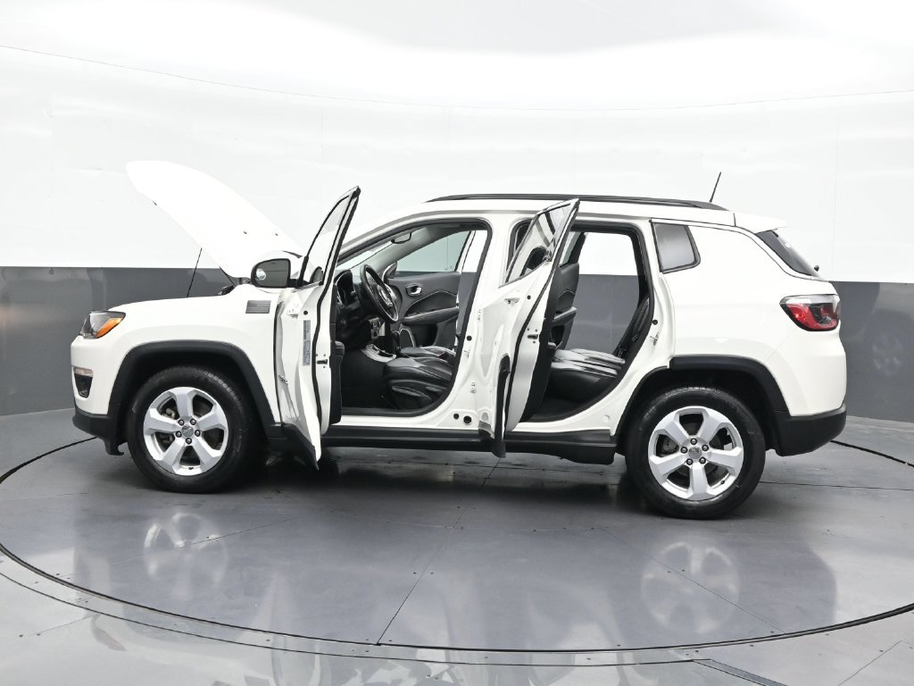 Used 2021 Jeep Compass Latitude w/ Sun and Sound Group FWD image 33