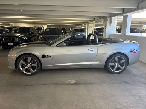 Used 2011 Chevrolet Camaro SS w/ RS Package RWD image 10