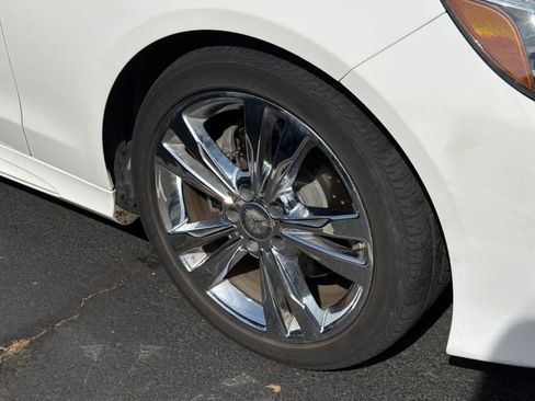 Used 2016 Mercedes-Benz E 350 Sedan image 11
