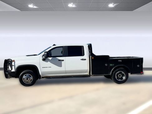 Used 2023 Chevrolet Silverado 3500 W/T w/ WT Convenience Package image 2