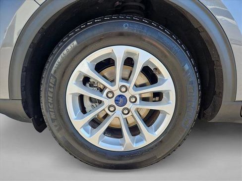 Used 2021 Ford Escape SE FWD image 23