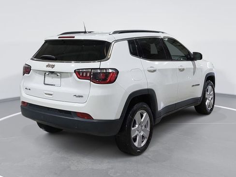 Used 2022 Jeep Compass Latitude AWD/4WD image 5
