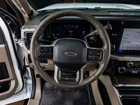 Used 2026 Ford F350 Platinum w/ Platinum Plus Package image 19