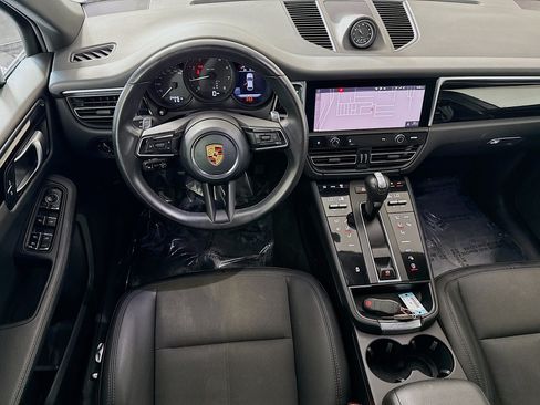 Used 2023 Porsche Macan AWD/4WD image 17