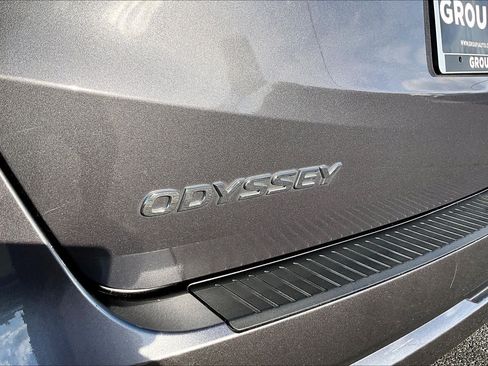 Used 2025 Honda Odyssey EX-L image 10