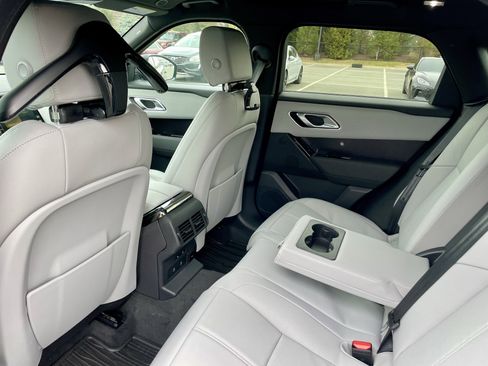 New 2026 Land Rover Range Rover Velar Dynamic SE image 30