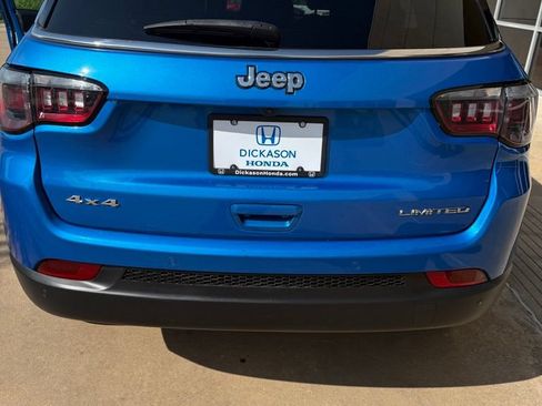 Used 2025 Jeep Compass Limited AWD/4WD image 5