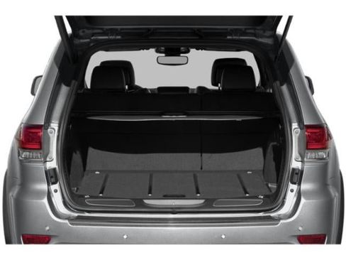 Used 2018 Jeep Grand Cherokee Limited image 12