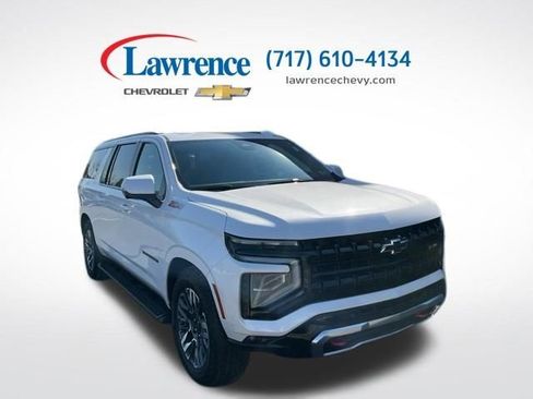 Certified 2025 Chevrolet Suburban Z71 w/ Z71 Off-Road Package image 1