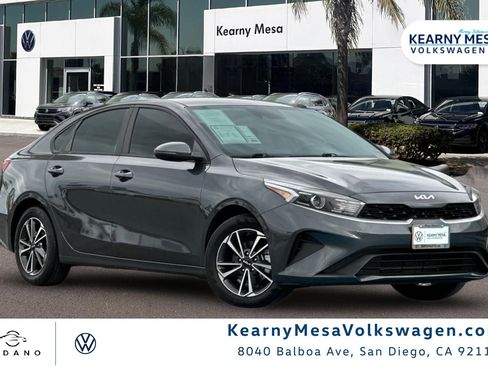 Used 2023 Kia Forte LXS w/ LXS Technology Package image 1