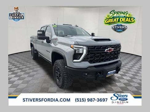 Used 2025 Chevrolet Silverado 2500 ZR2 w/ ZR2 Bison Edition AWD/4WD image 1