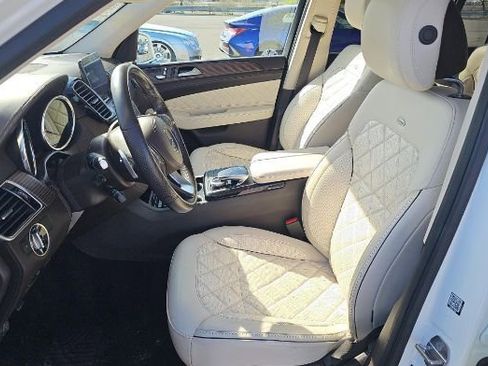 Used 2019 Mercedes-Benz GLS 450 4MATIC w/ Grand Edition Package image 4