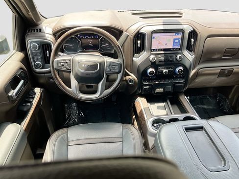 Used 2021 GMC Sierra 3500 Denali w/ Denali Ultimate Package AWD/4WD image 24