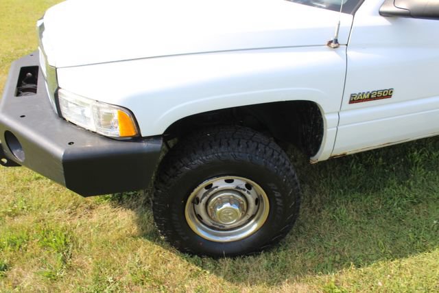 Used 2001 Dodge Ram 2500 Truck 4x4 Quad Cab image 7
