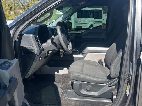 Used 2018 Ford F150 XL w/ Equipment Group 101A Mid AWD/4WD image 7
