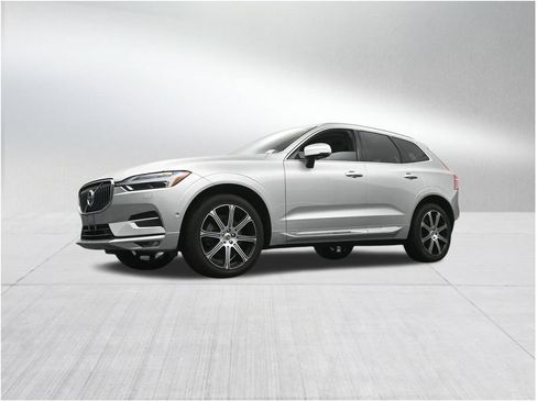 Used 2020 Volvo XC60 T6 Inscription w/ Protection Package AWD/4WD image 22