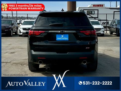 Used 2023 Chevrolet Traverse RS w/ LPO, Floor Liner Package AWD/4WD image 6