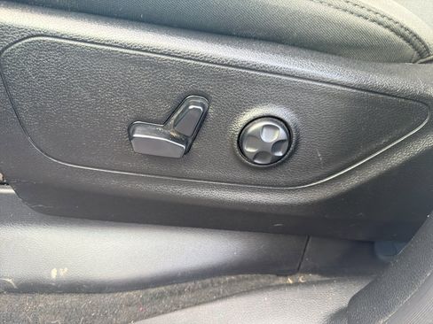 Used 2020 RAM 1500 Big Horn image 8