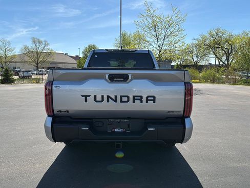 New 2026 Toyota Tundra Limited AWD/4WD image 10