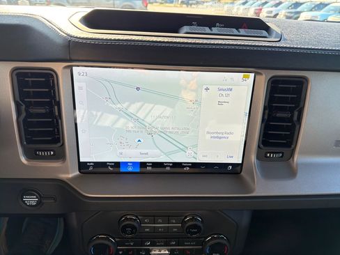 New 2025 Ford Bronco Outer Banks image 19