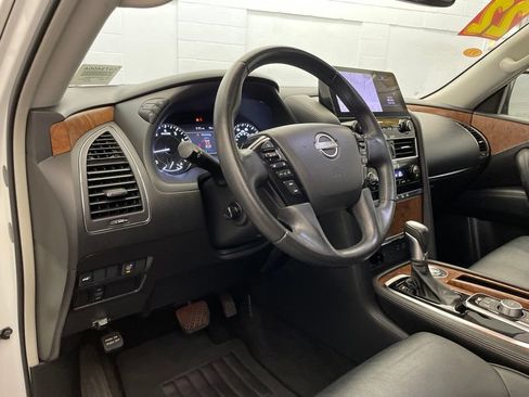 Used 2022 Nissan Armada SL w/ Captain's Chairs Package RWD image 20