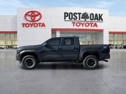 New 2026 Toyota Tacoma TRD Off-Road AWD/4WD image 4