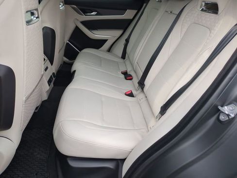 New 2026 Jaguar F-PACE SVR image 15