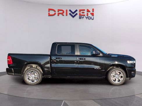 Used 2026 RAM 1500 Big Horn AWD/4WD image 6
