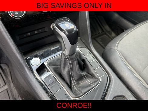 Used 2023 Volkswagen Taos SE FWD image 19