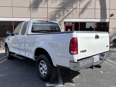 Used 1998 Ford F250 4x4 SuperCab image 3