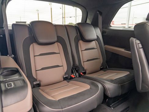 Used 2023 Mercedes-Benz GLS 63 AMG 4MATIC image 21