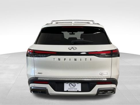 Used 2023 INFINITI QX60 Sensory w/ Cargo Package AWD/4WD image 8
