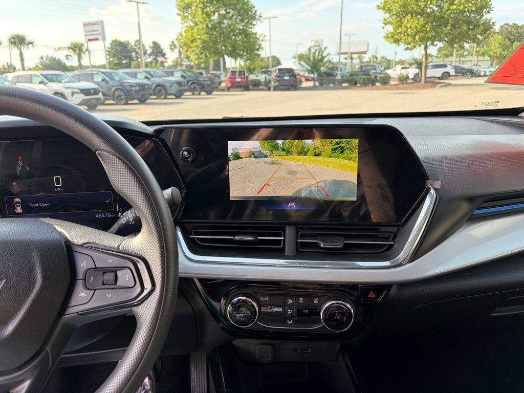 Used 2024 Chevrolet Trax LT FWD image 20