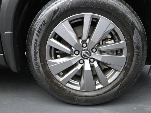 Used 2025 Nissan Pathfinder S AWD/4WD image 10