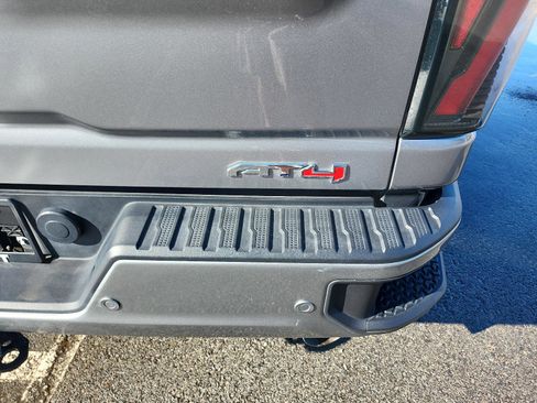 Certified 2025 GMC Sierra 2500 AT4 w/ AT4 Premium Plus Package image 5