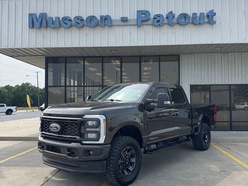 Used 2024 Ford F250 Lariat w/ Lariat Ultimate Package AWD/4WD image 1