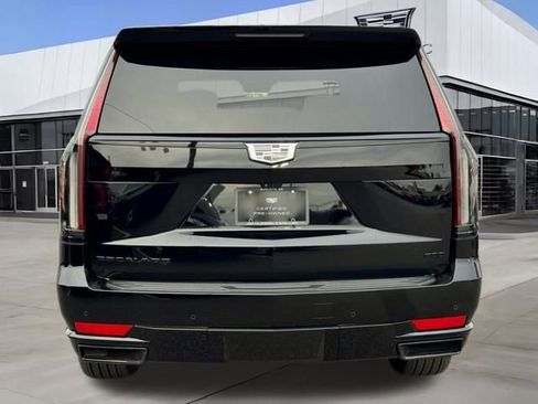 Certified 2024 Cadillac Escalade Sport Platinum w/ LPO, ONYX Package image 6